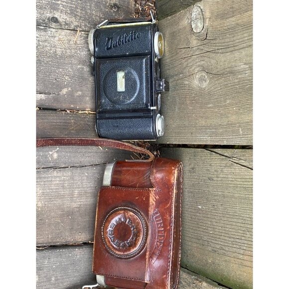Balda Jubilette Vintage 1938 Folding Camera with 5cm f/2.9 Lens With OG Case - Picture 4 of 16